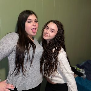 Meet your Posher, Devin